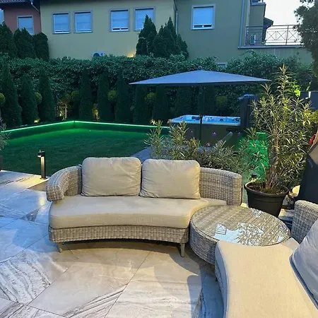 Oasis Of Green Streamside Relaxation Апартаменты